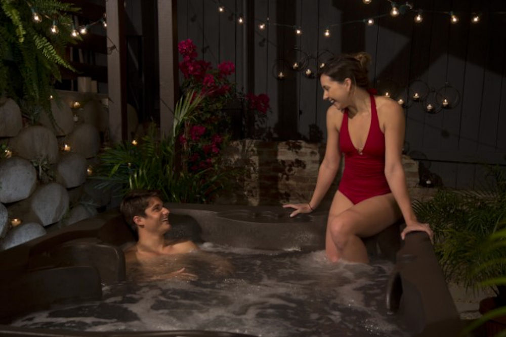 Keeping Your Hot Tub Hot for the Holidays