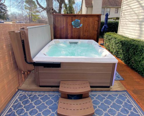 How to Pick the Perfect Size Hot Tub