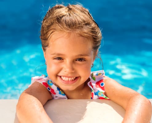 Why Fall is the Perfect Time to Purchase a Fiberglass Pool