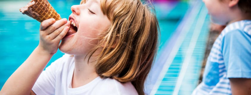 7 Common Swimming Pool Myths: Fact or Fiction