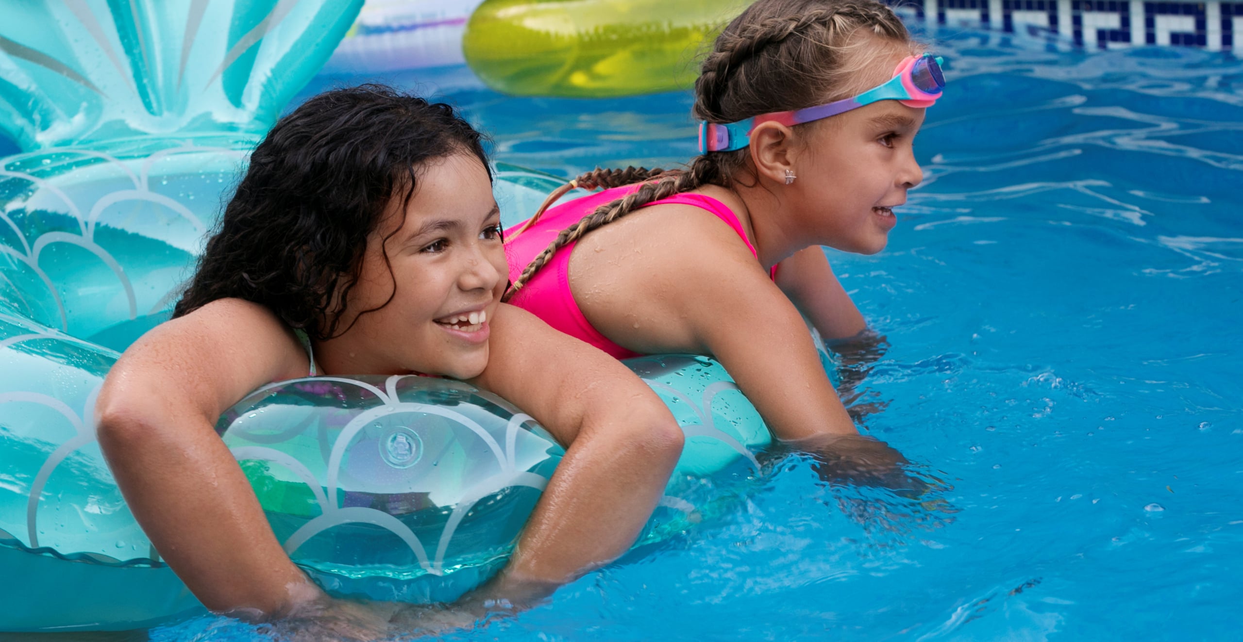 Semi-Inground Pool vs Above-Ground Pool What’s the Real Difference