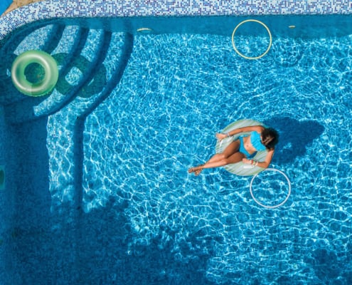 Why Pool Owners Are Switching to BAQUACIL